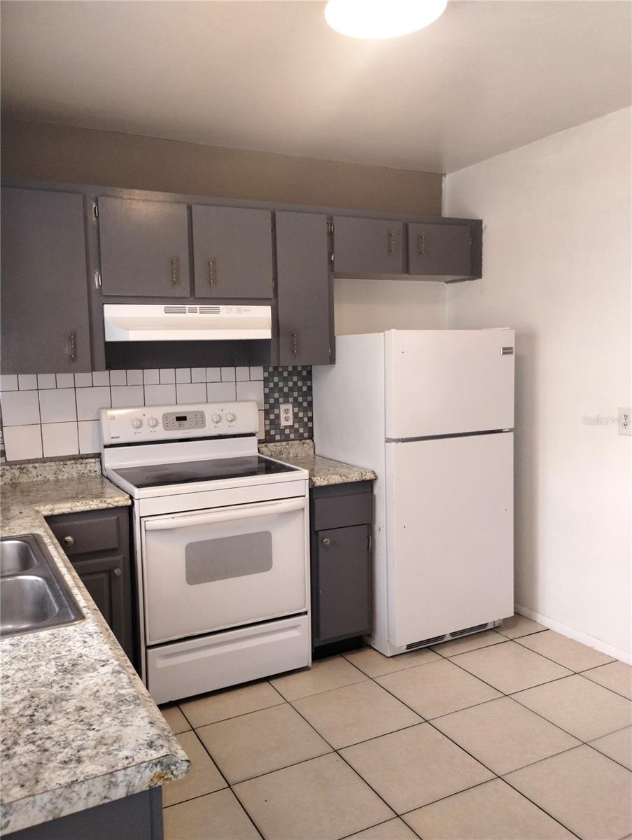 325 W PIERCE ST #2, LAKE ALFRED, FL, 33850