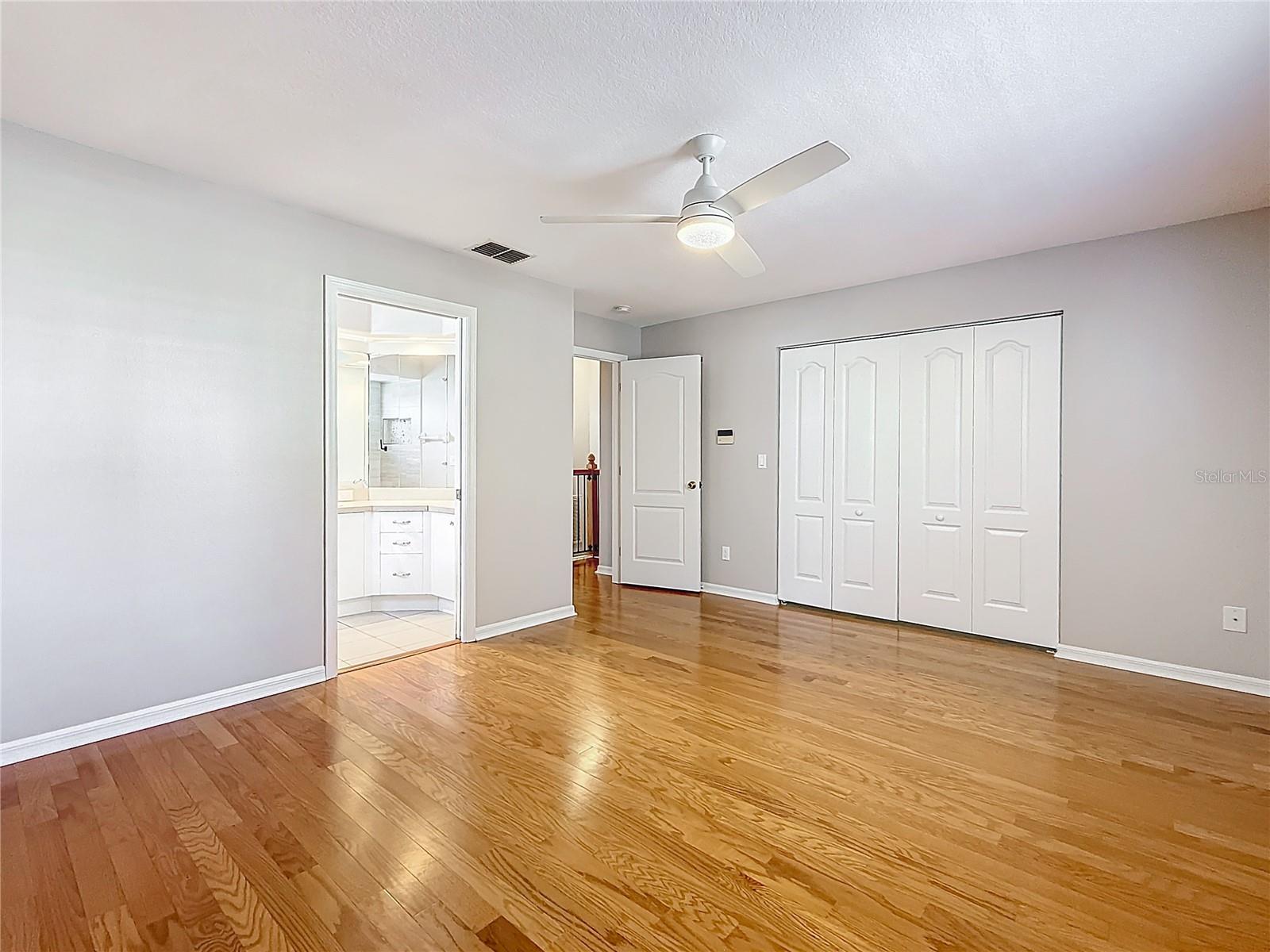 2633 N PAULA DR, DUNEDIN, FL, 34698