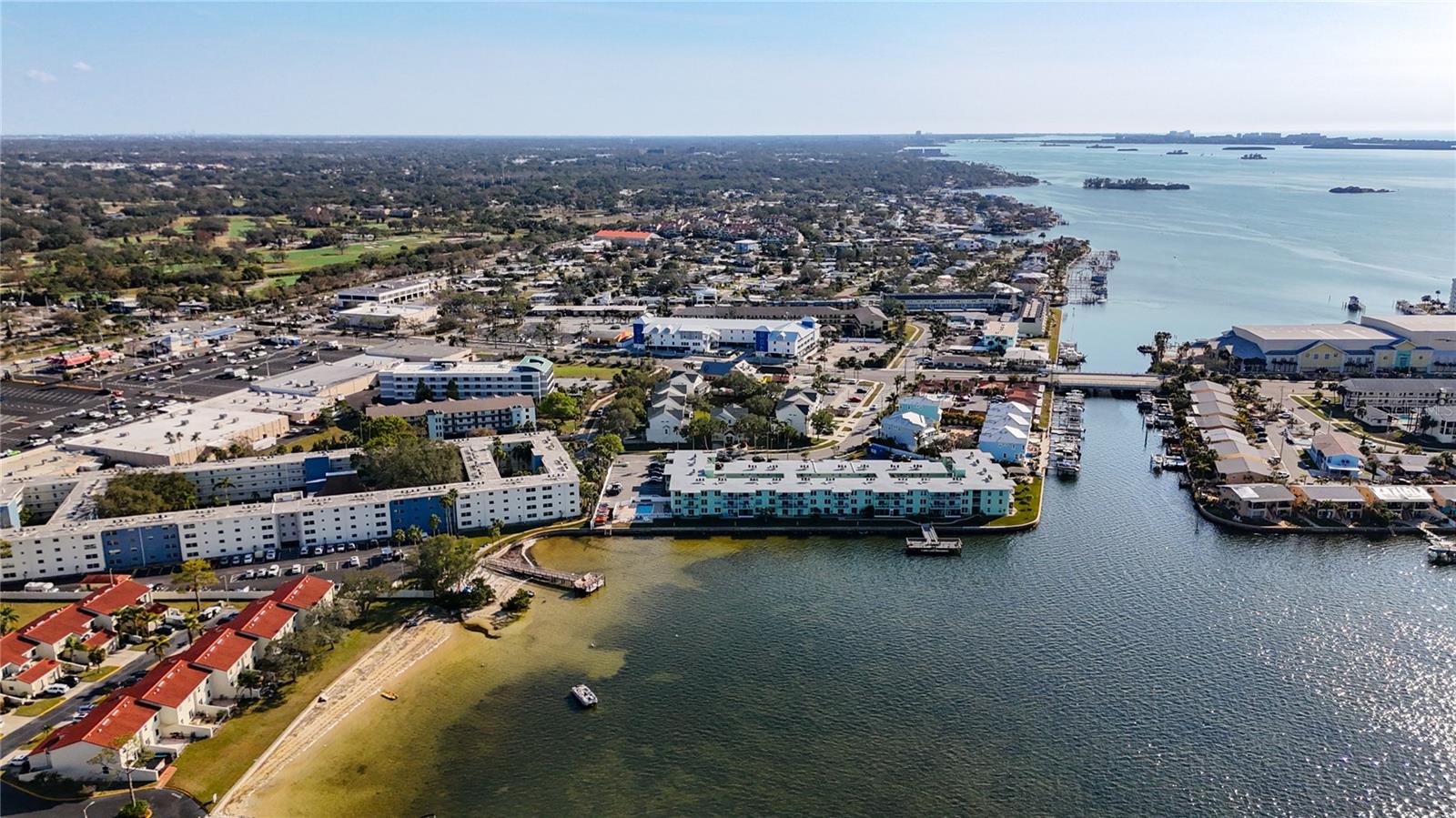 2633 N PAULA DR, DUNEDIN, FL, 34698