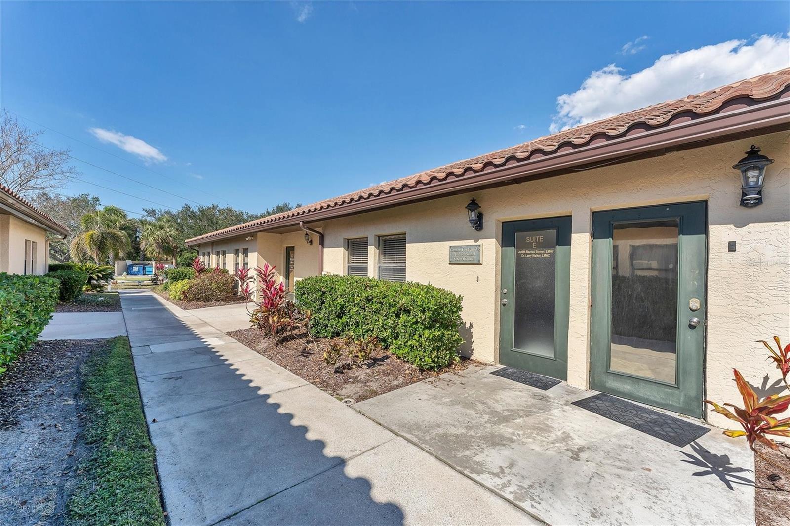 417 COMMERCIAL CT #E, VENICE, FL, 34292
