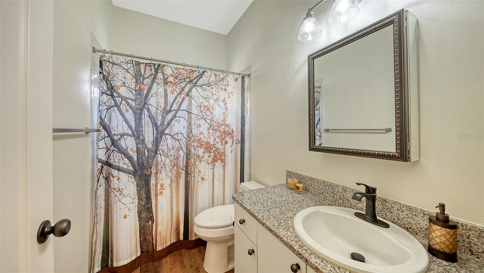 A4639249 Property Photo