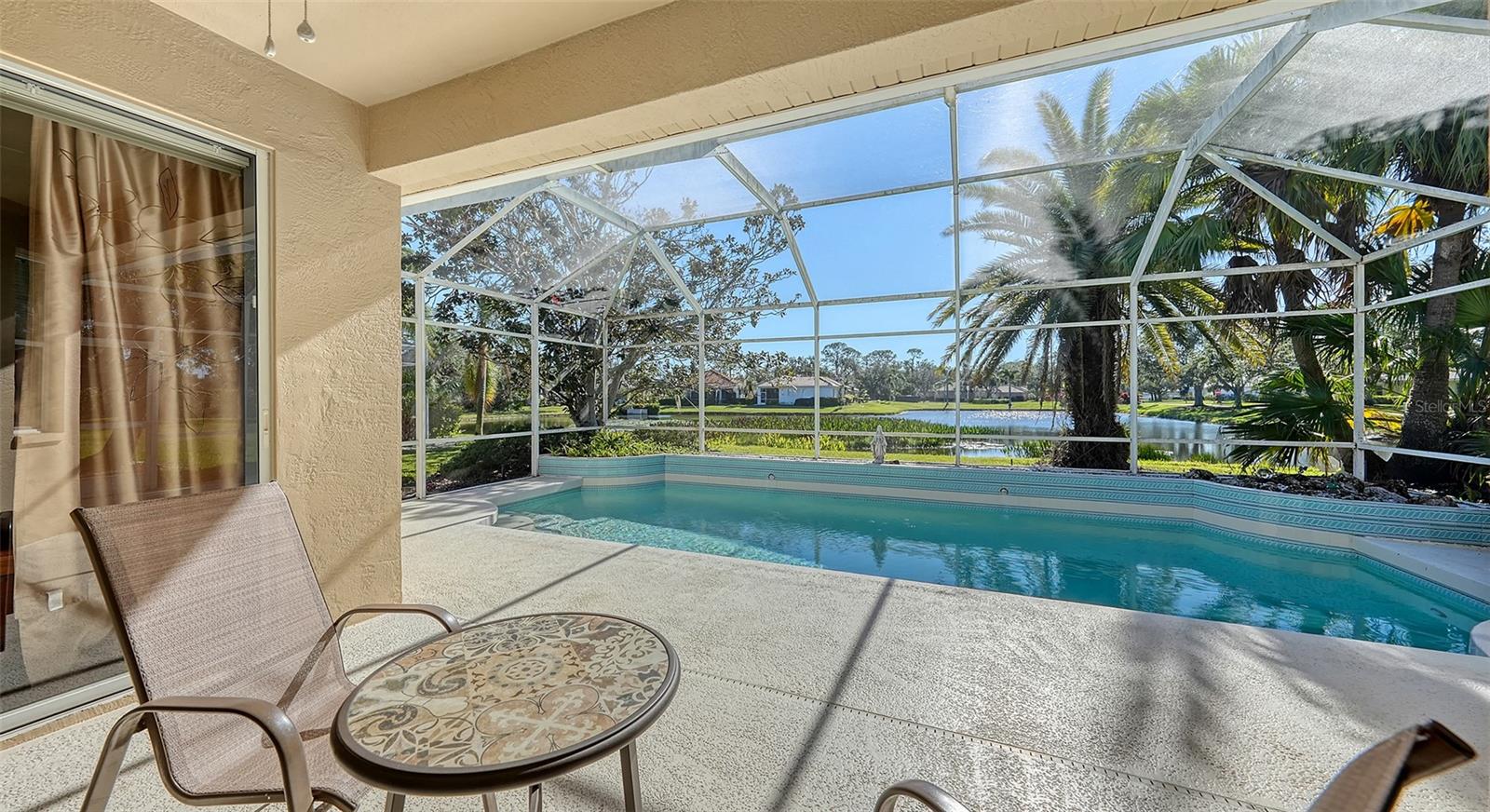 A4639249 Property Photo