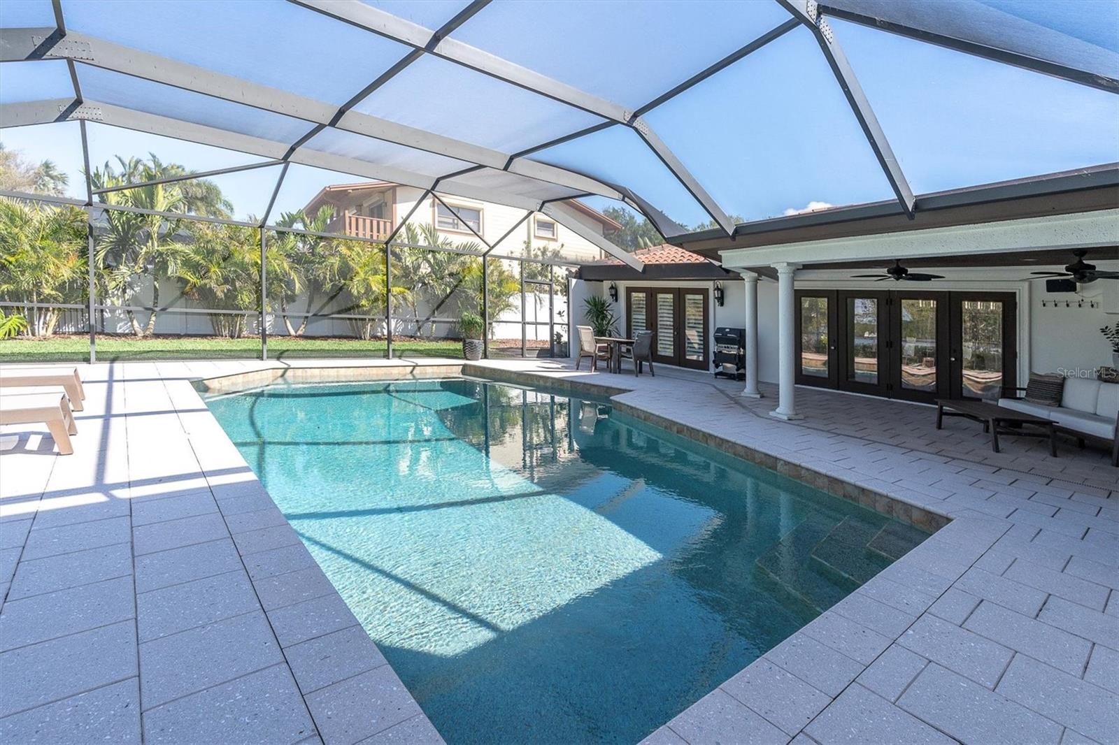 1401 75TH CIR NE, ST PETERSBURG, FL, 33702