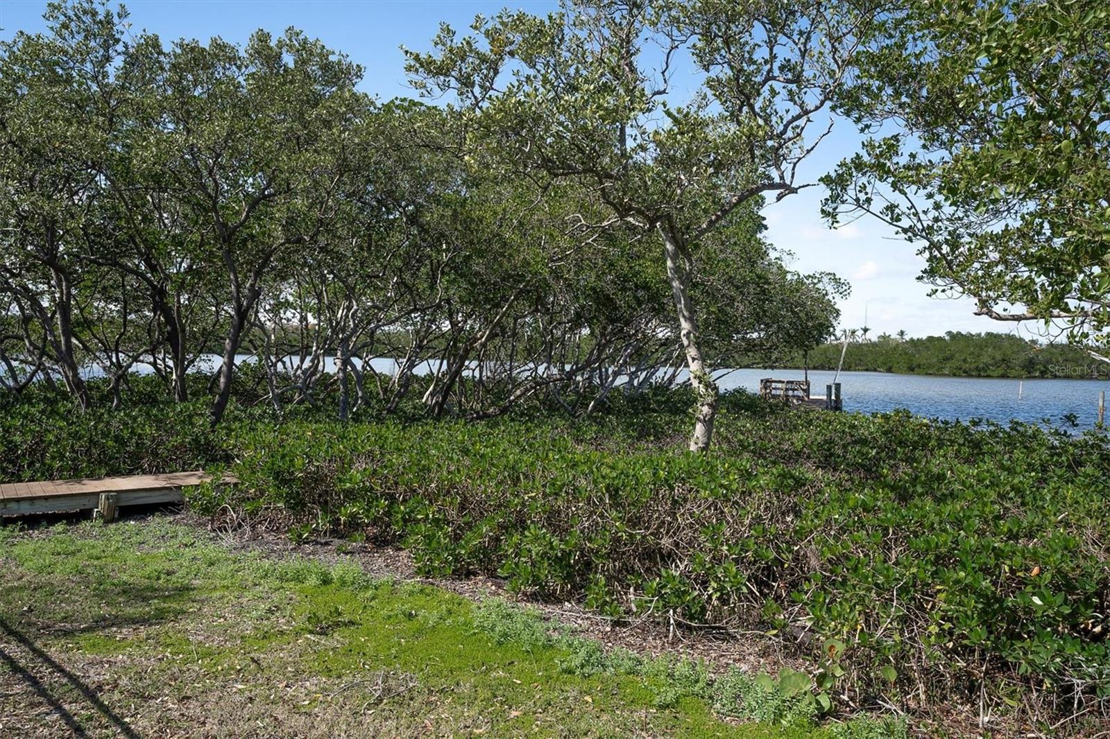 1401 75TH CIR NE, ST PETERSBURG, FL, 33702