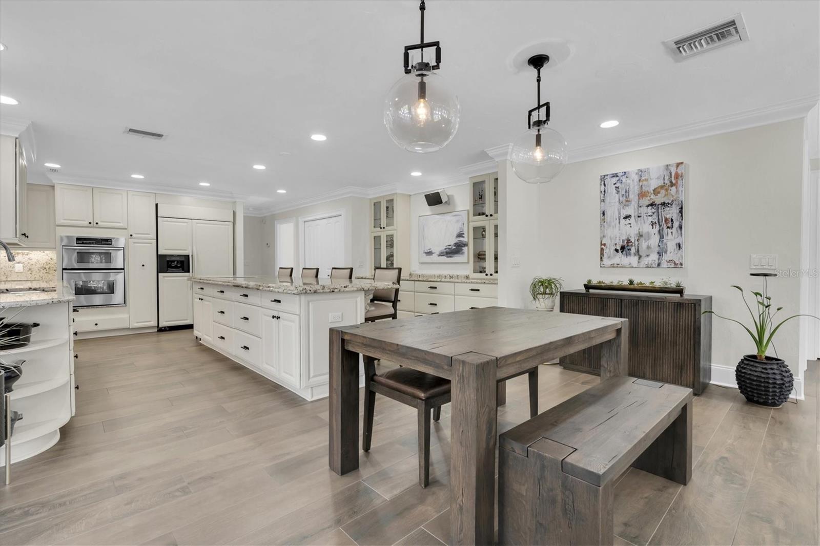 1401 75TH CIR NE, ST PETERSBURG, FL, 33702