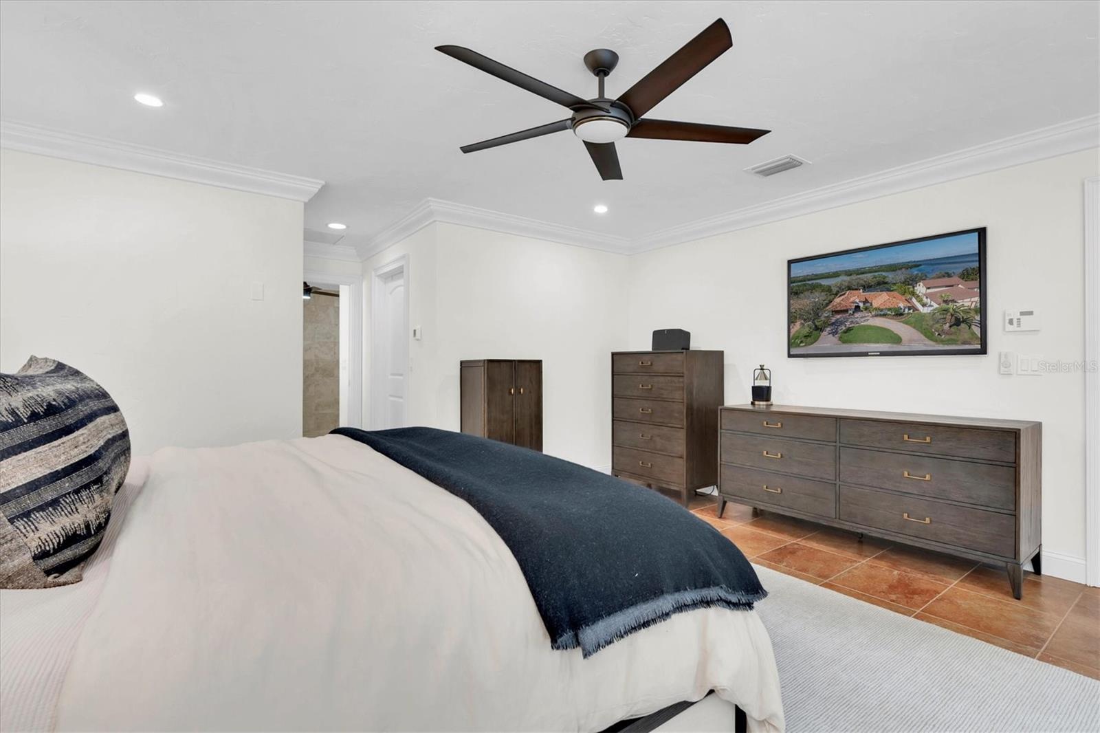 1401 75TH CIR NE, ST PETERSBURG, FL, 33702