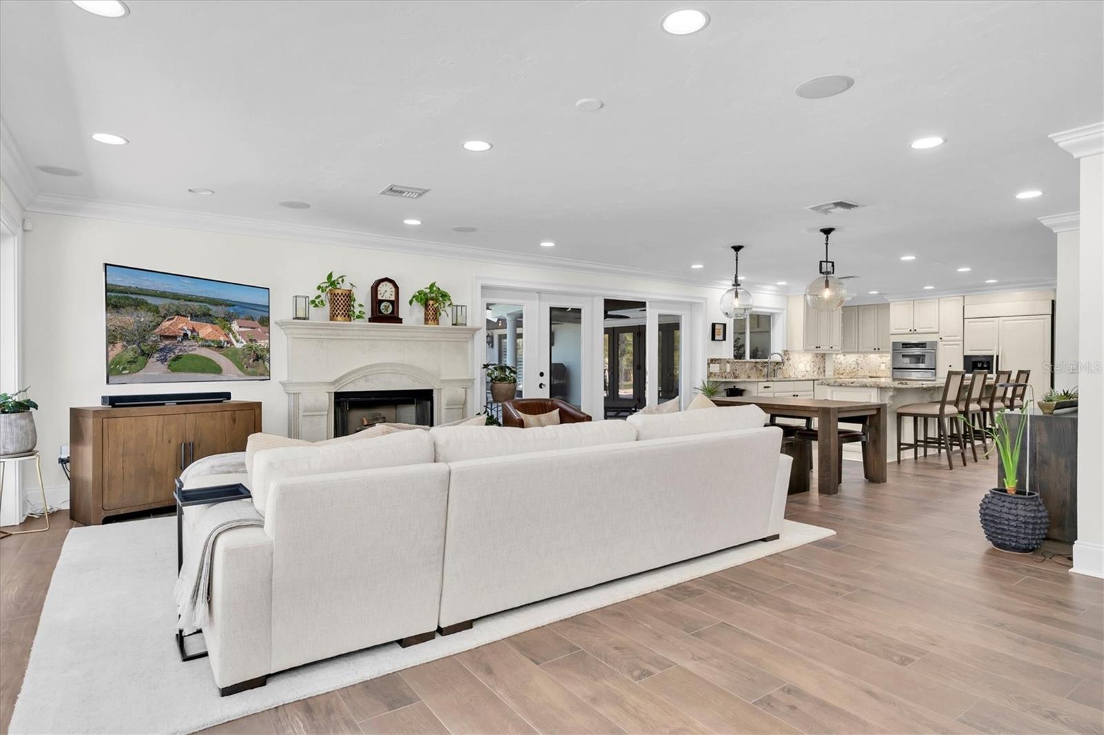 1401 75TH CIR NE, ST PETERSBURG, FL, 33702