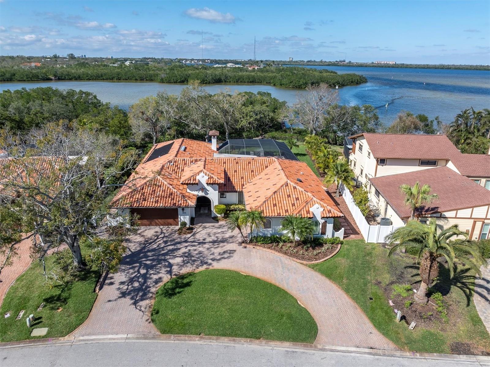 1401 75TH CIR NE, ST PETERSBURG, FL, 33702