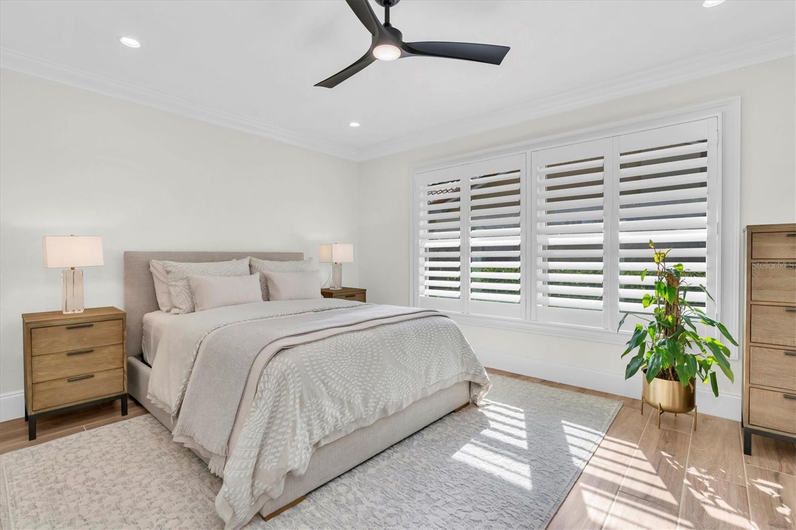 1401 75TH CIR NE, ST PETERSBURG, FL, 33702