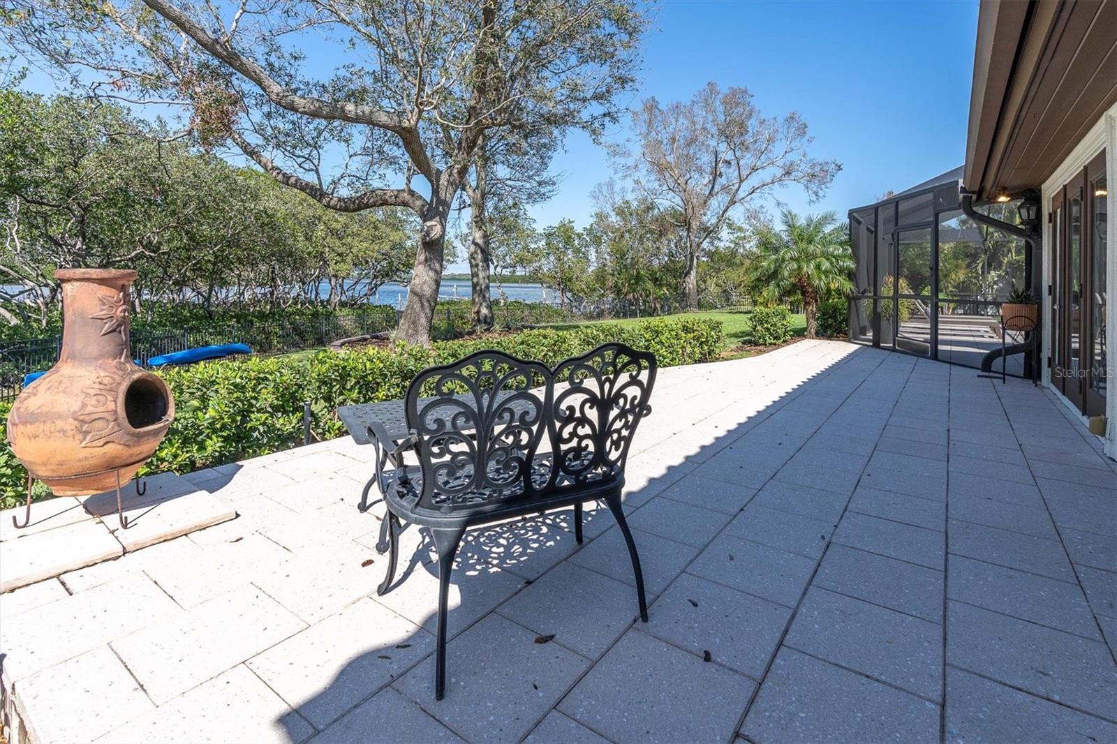 1401 75TH CIR NE, ST PETERSBURG, FL, 33702