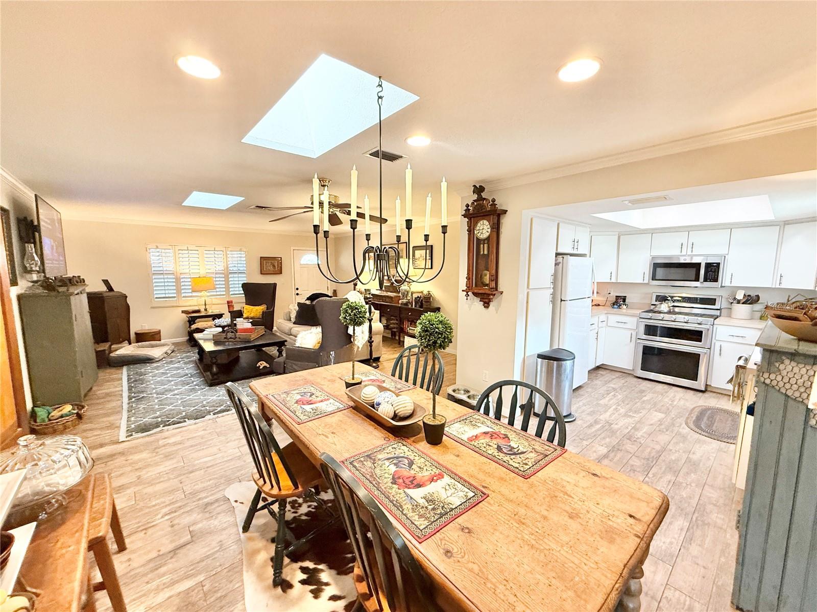 37807 FELKINS RD, LEESBURG, FL, 34788