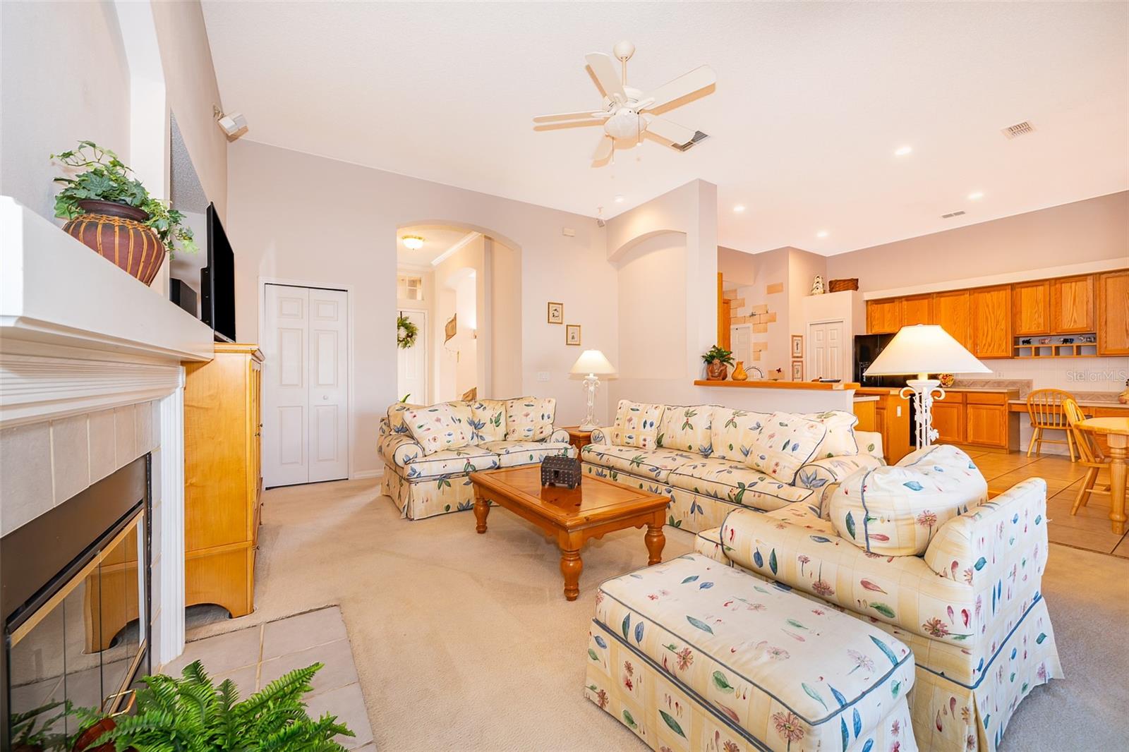 402 TURNSTONE WAY, ORLANDO, FL, 32828