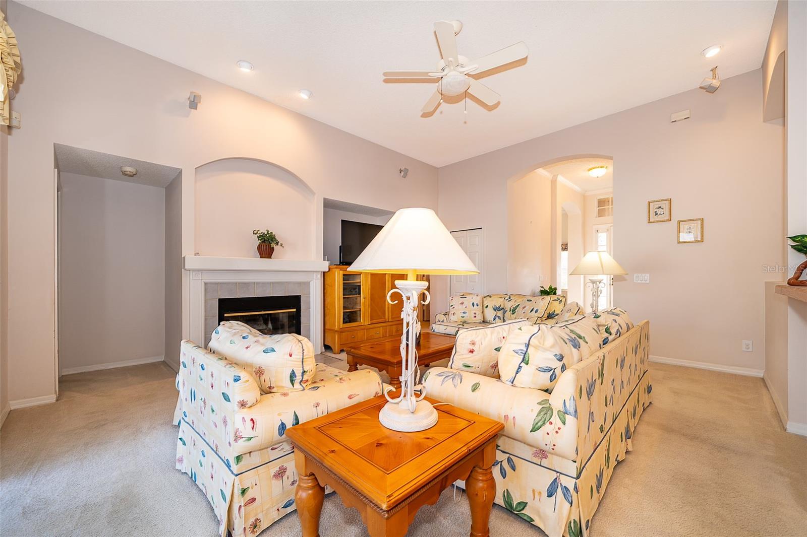 402 TURNSTONE WAY, ORLANDO, FL, 32828