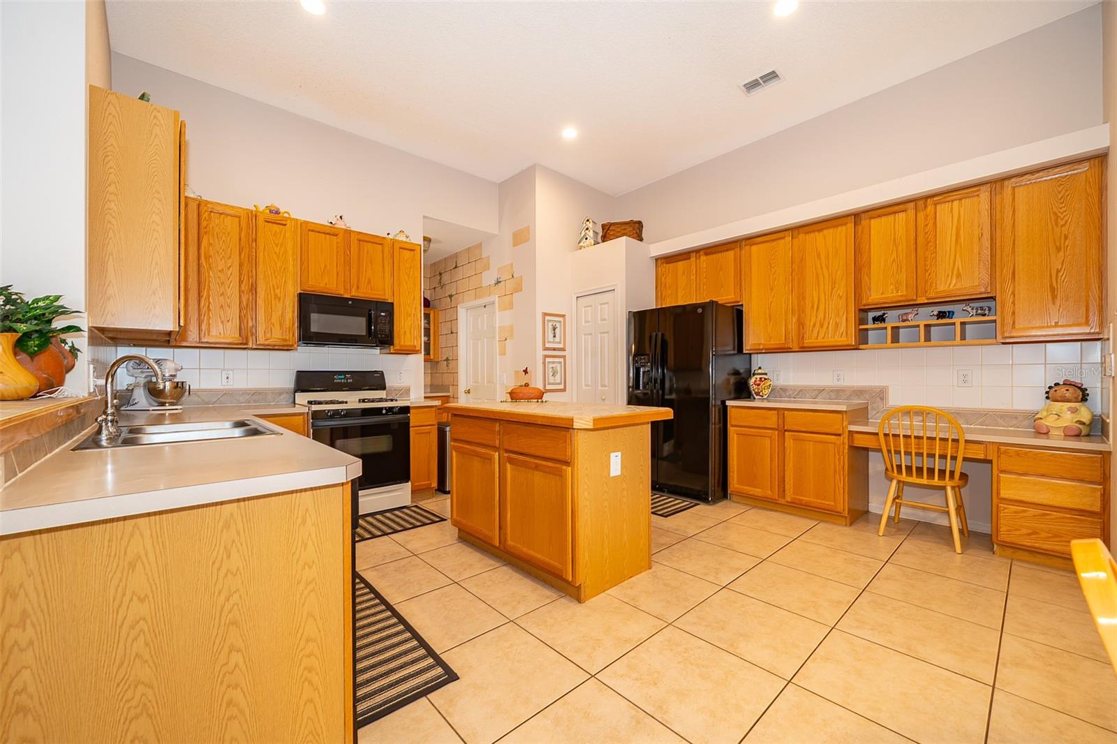 402 TURNSTONE WAY, ORLANDO, FL, 32828