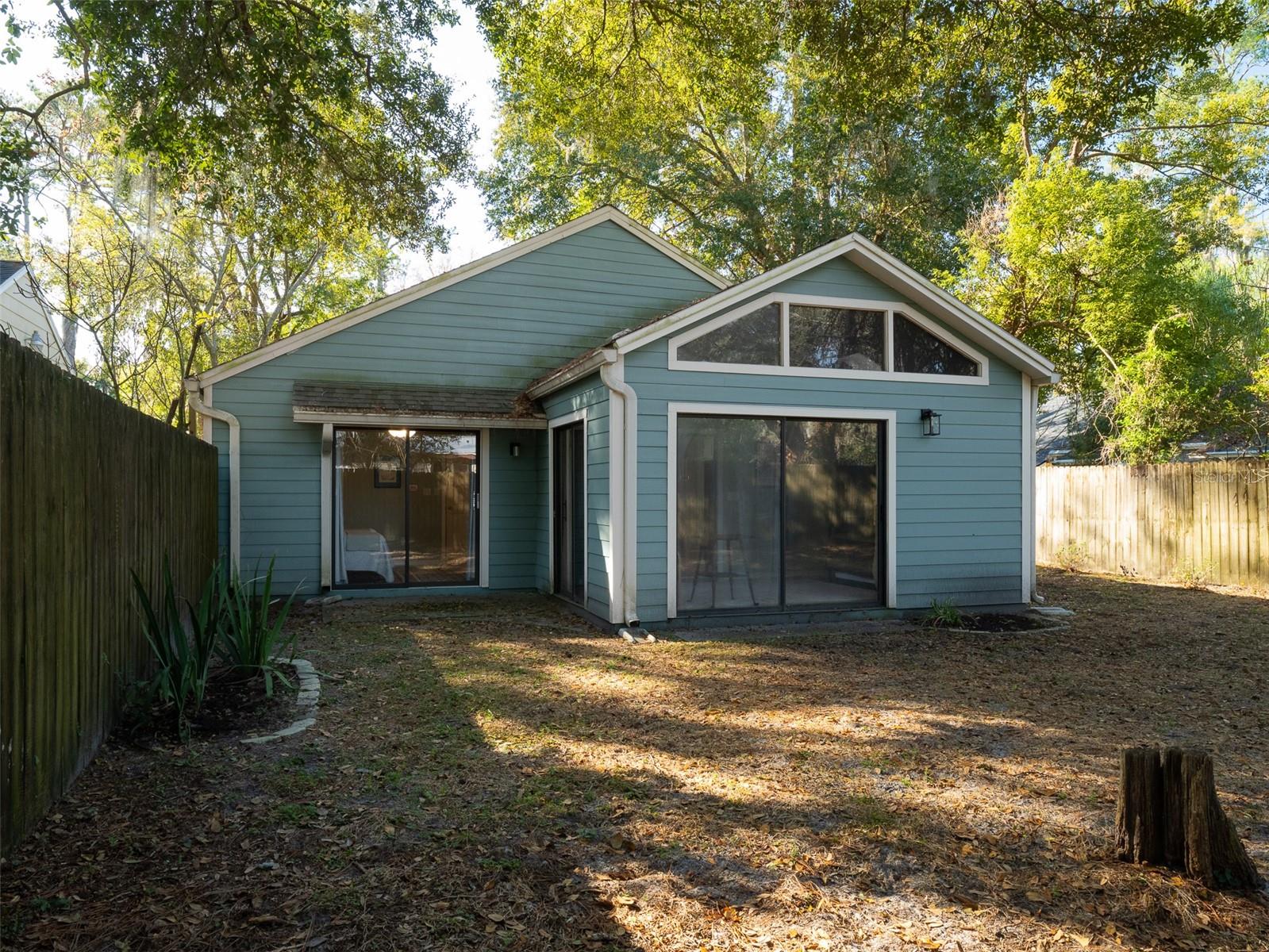 922 NW 10TH AVE, GAINESVILLE, FL, 32601