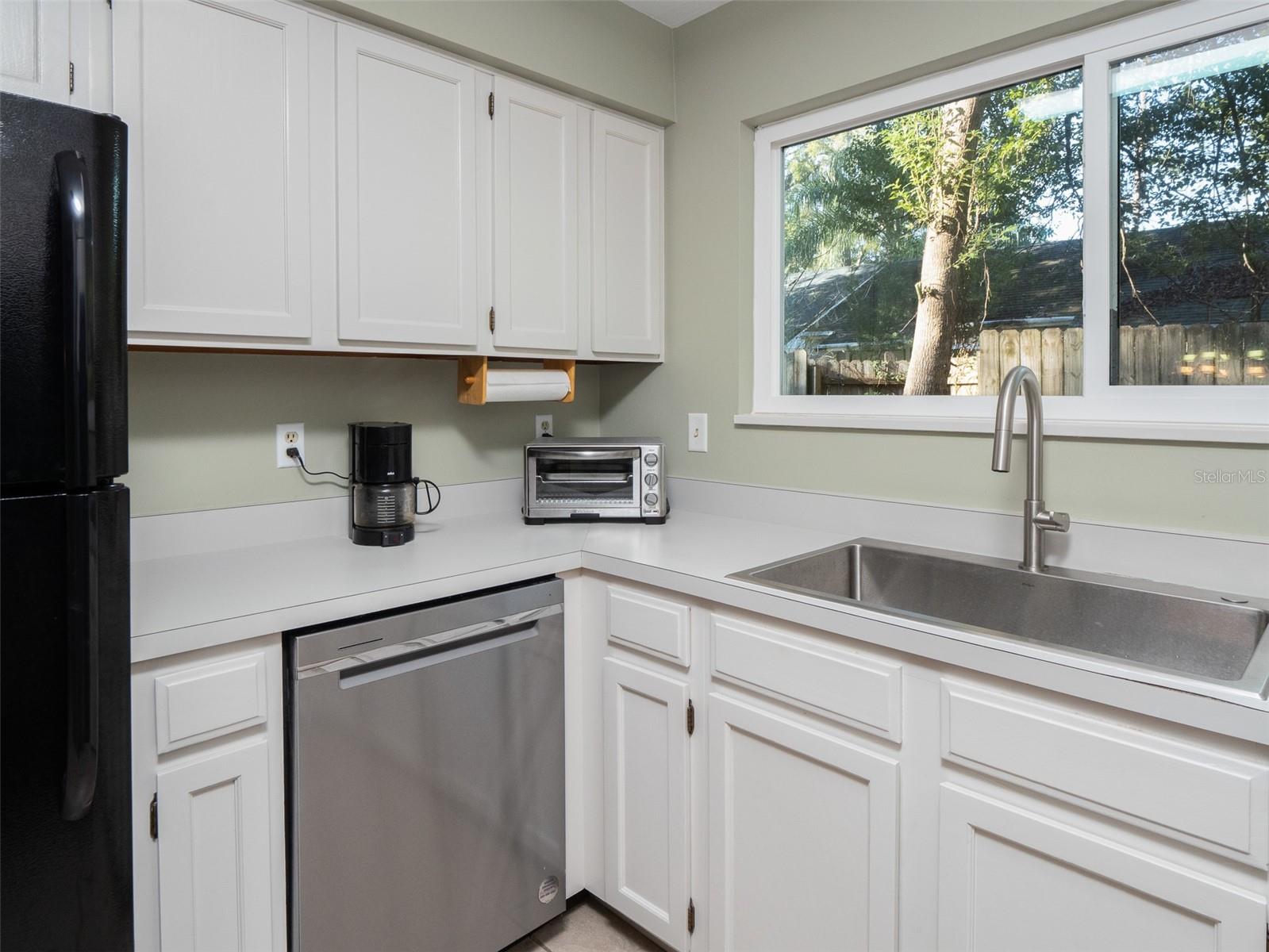 922 NW 10TH AVE, GAINESVILLE, FL, 32601