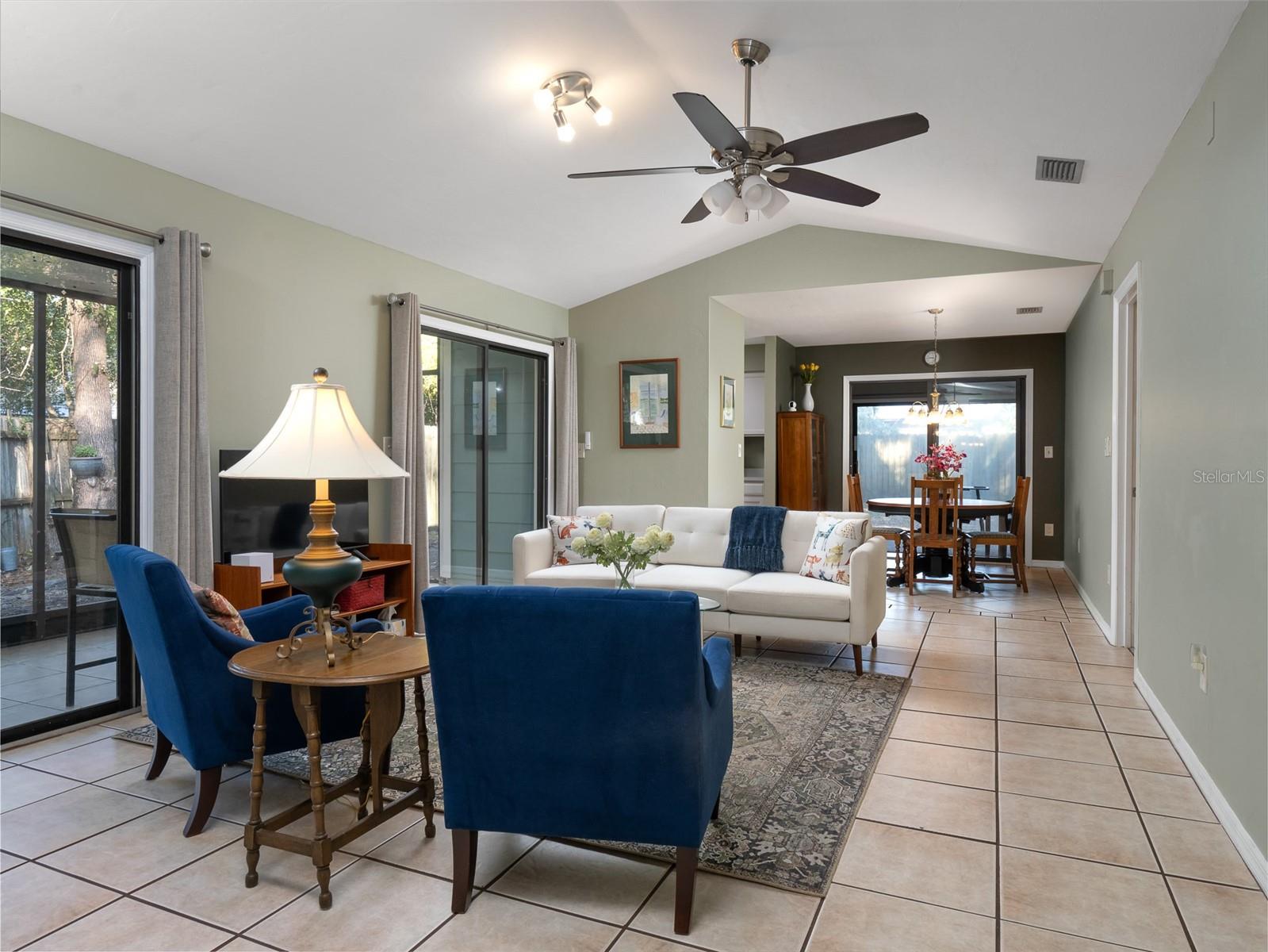 922 NW 10TH AVE, GAINESVILLE, FL, 32601