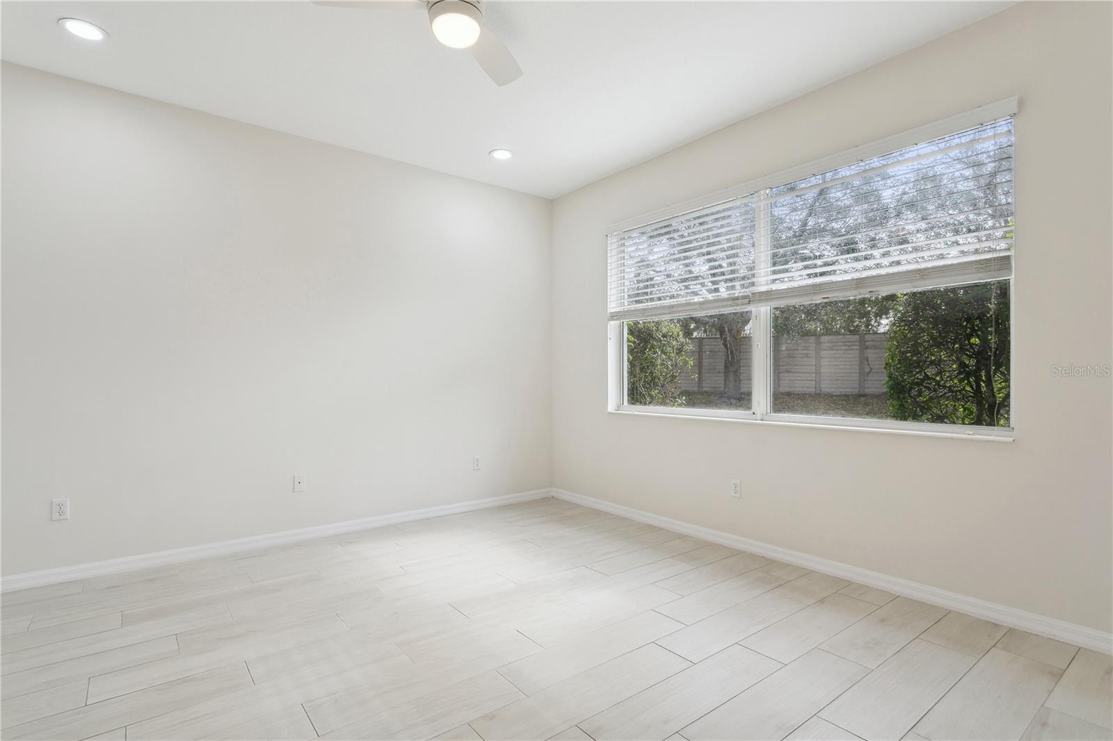 A4639377 Property Photo