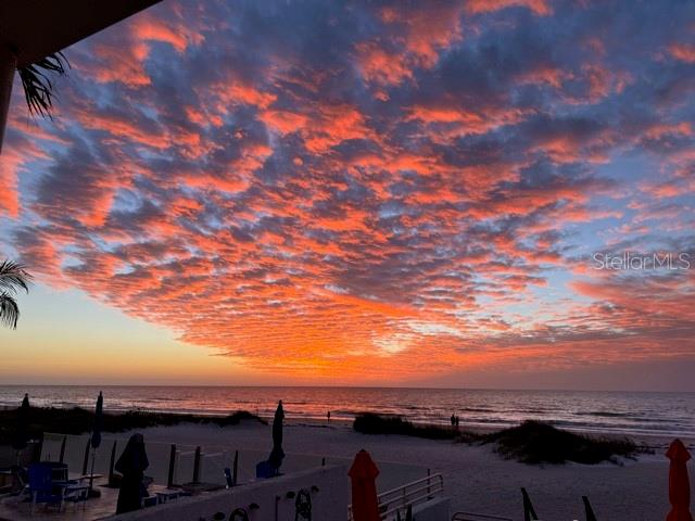 TB8347441 Property Photo