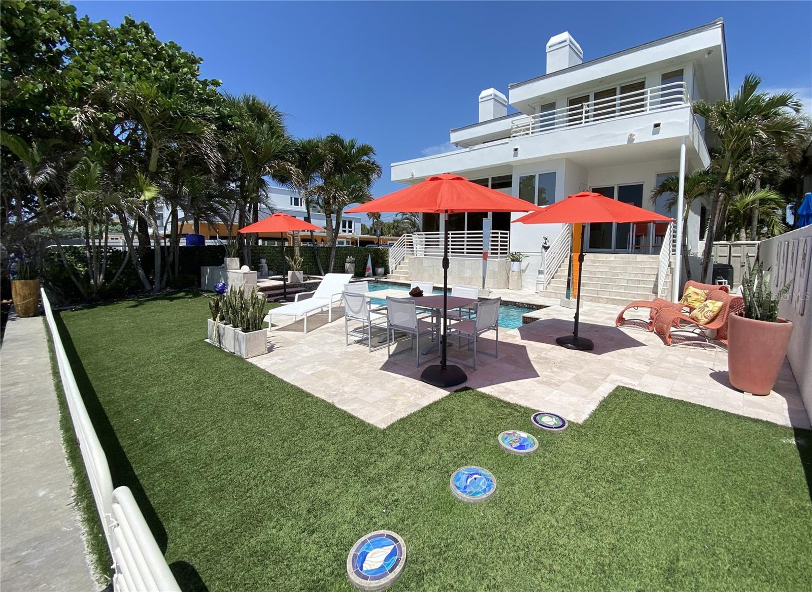 TB8347441 Property Photo