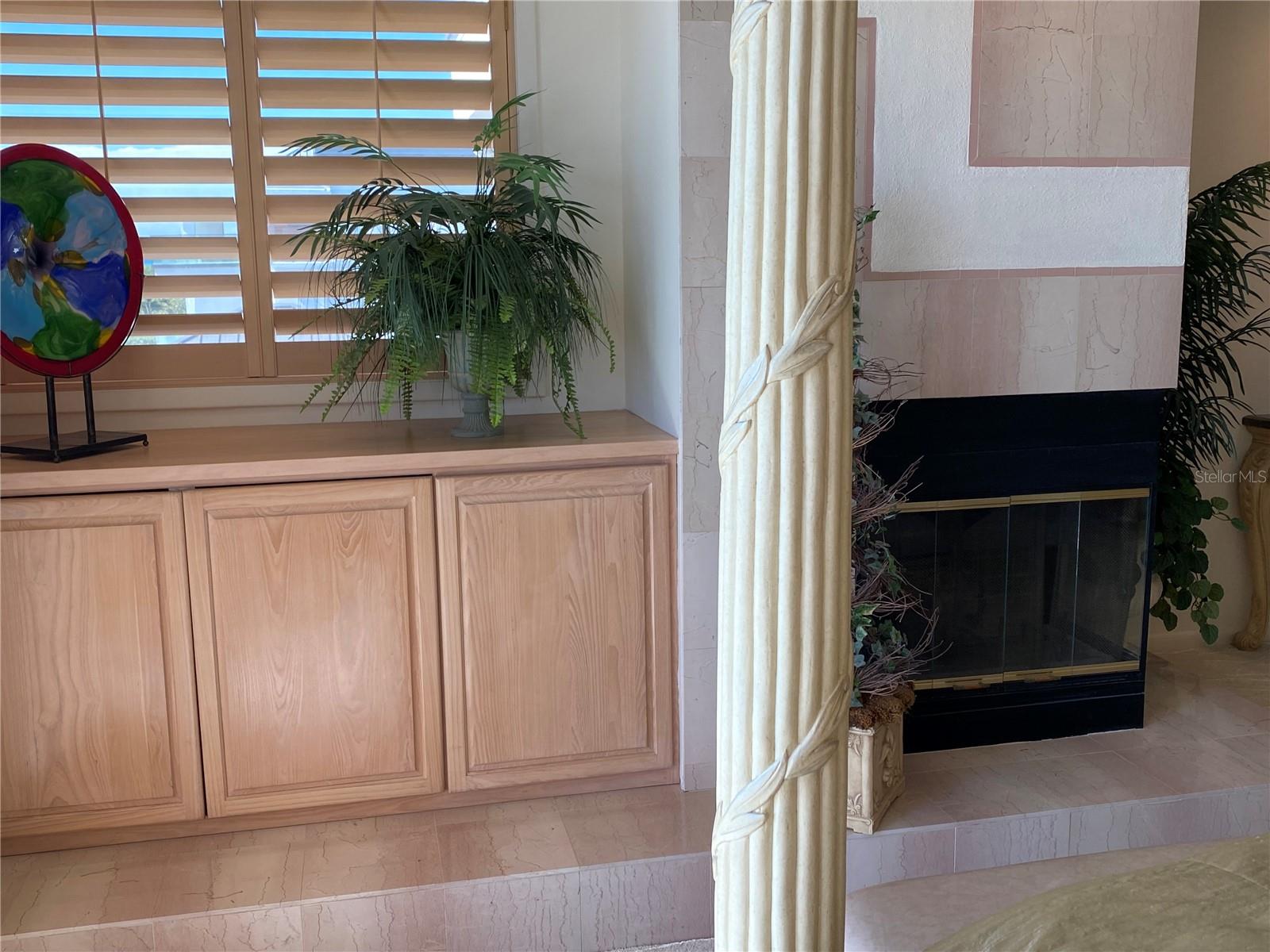 TB8347441 Property Photo