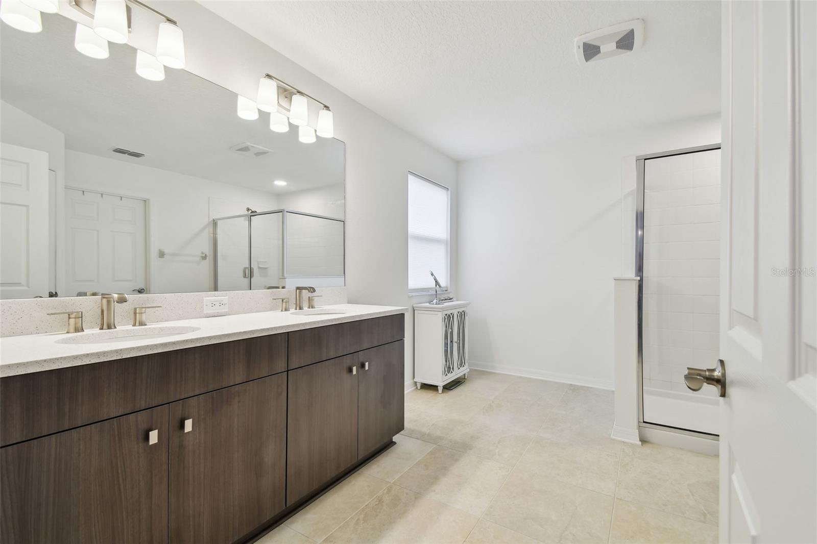7491 NOTCHED PINE BND, WESLEY CHAPEL, FL, 33545