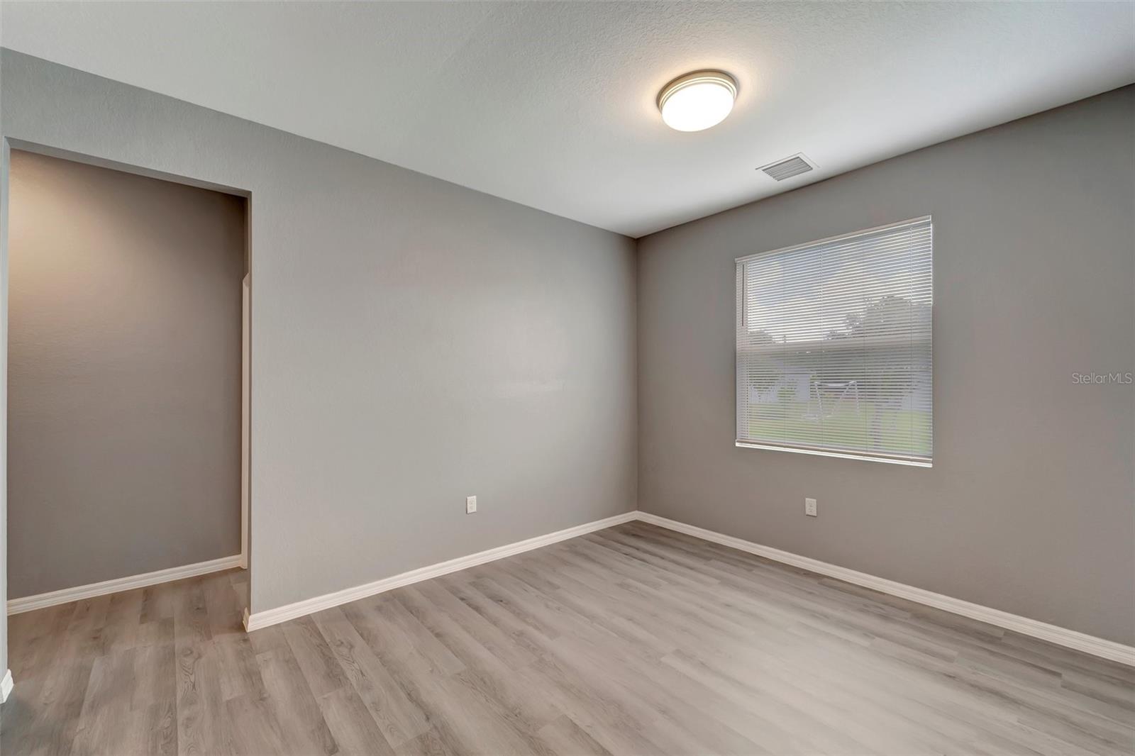 1174 S MCDUFF ST, NORTH PORT, FL, 34288