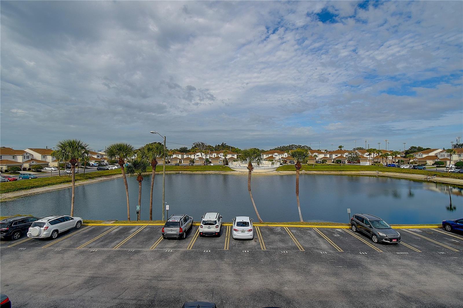 TB8347625 Property Photo