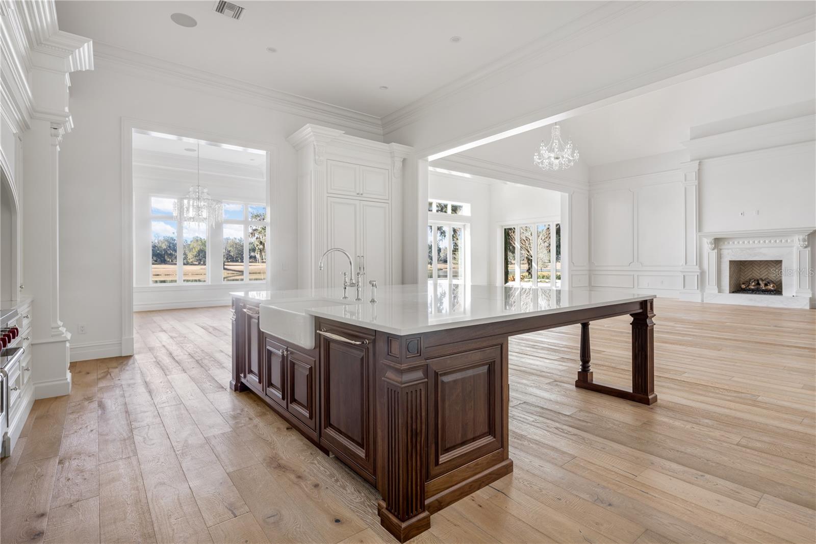 A4639488 Property Photo