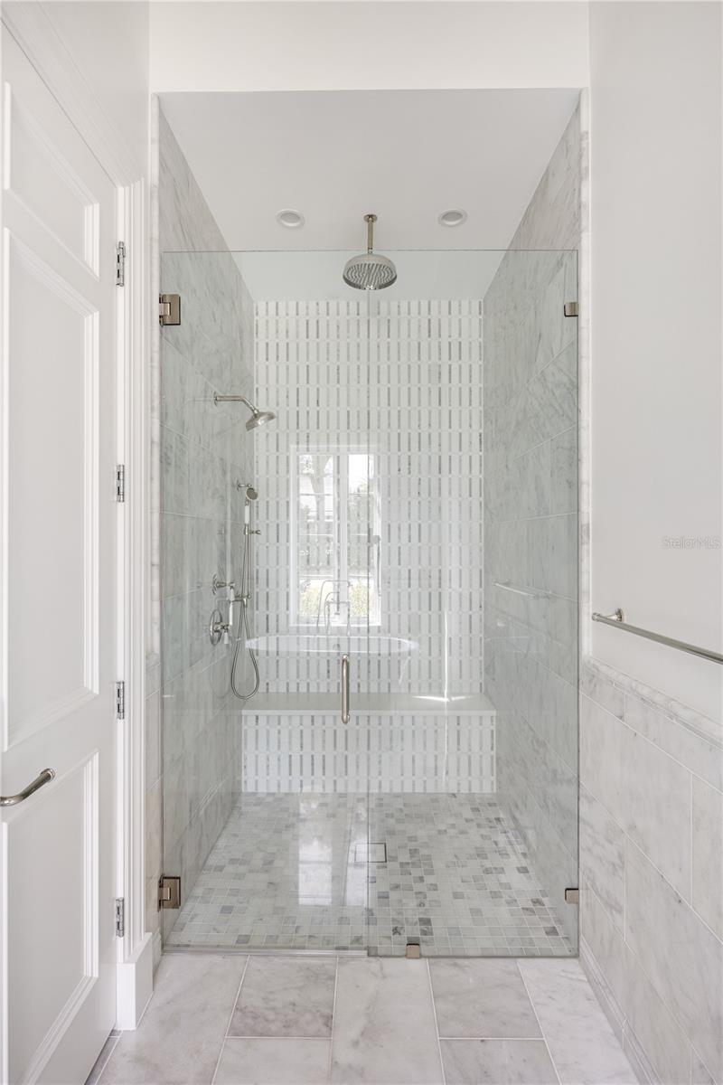 A4639488 Property Photo