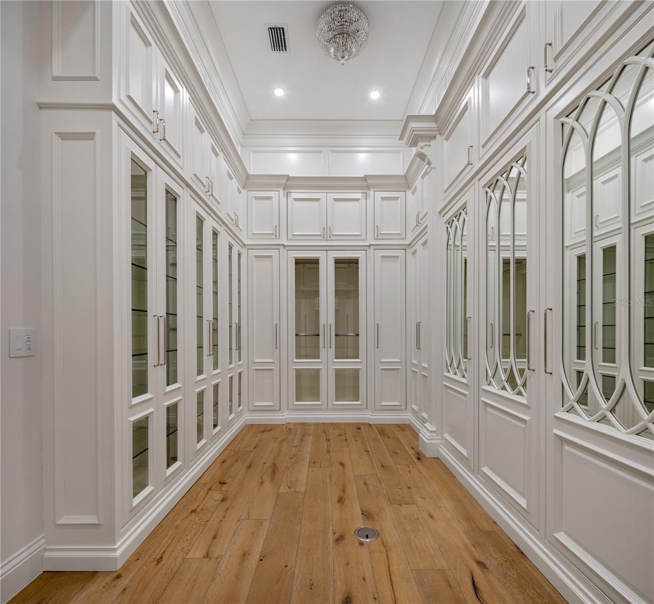 A4639488 Property Photo