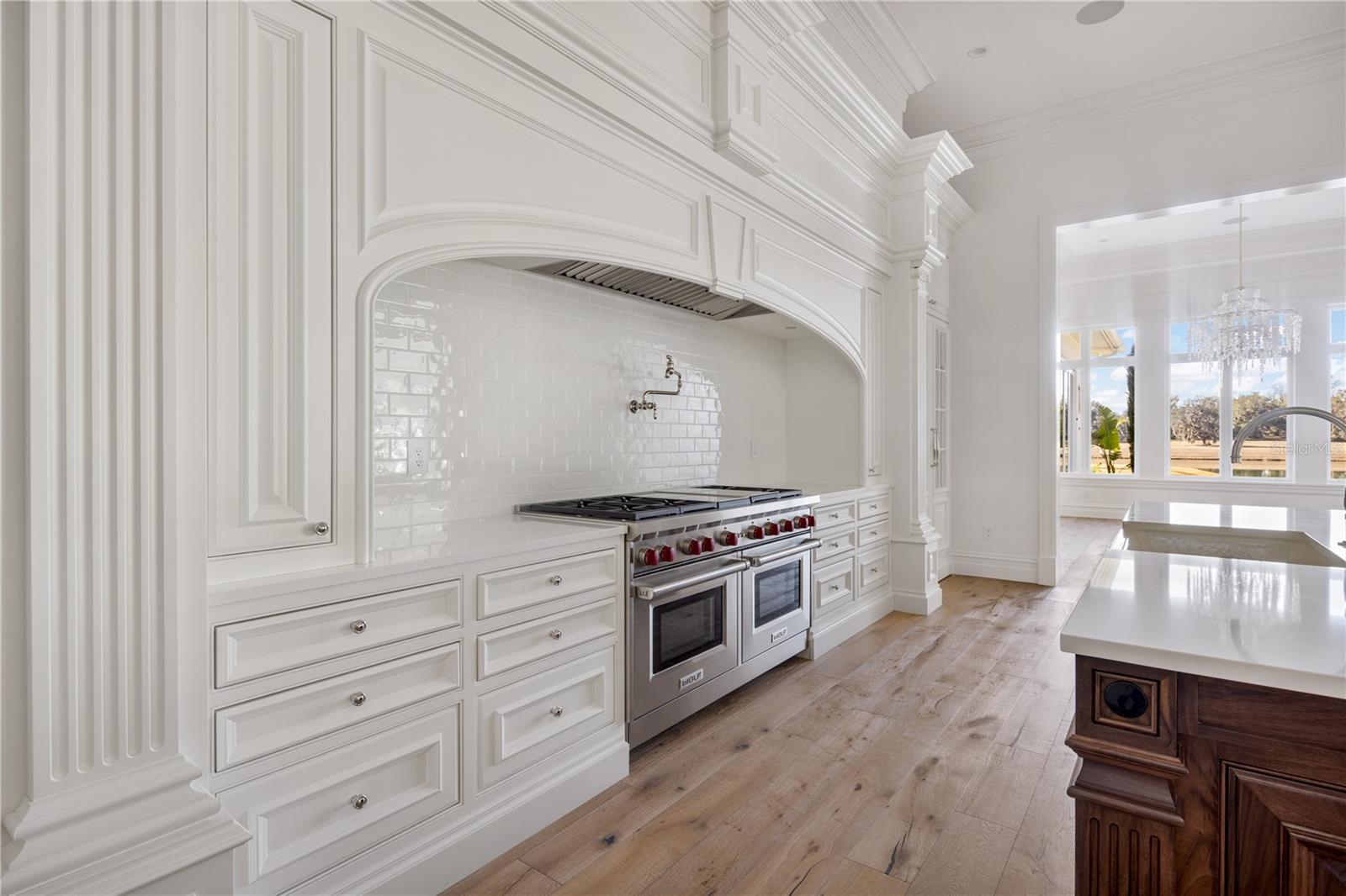 A4639488 Property Photo