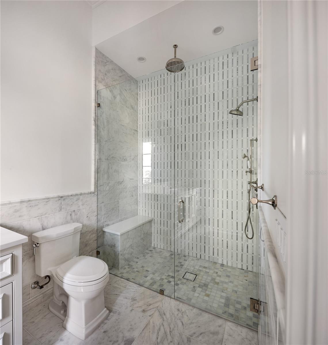 A4639488 Property Photo