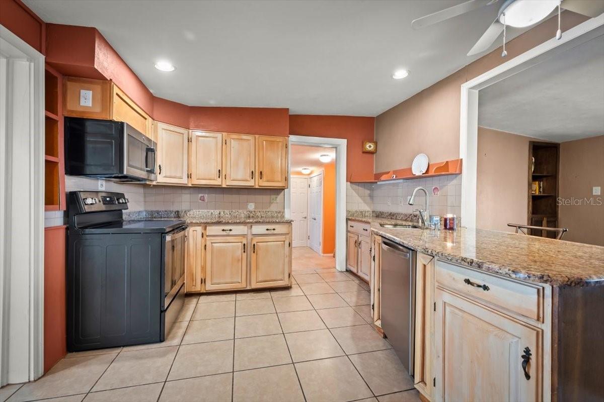 198 BENJAMIN DR, ORMOND BEACH, FL, 32176