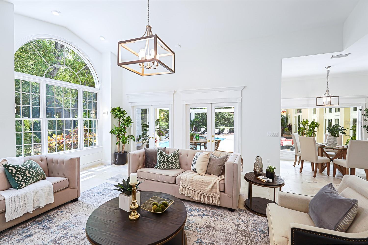 A4639504 Property Photo
