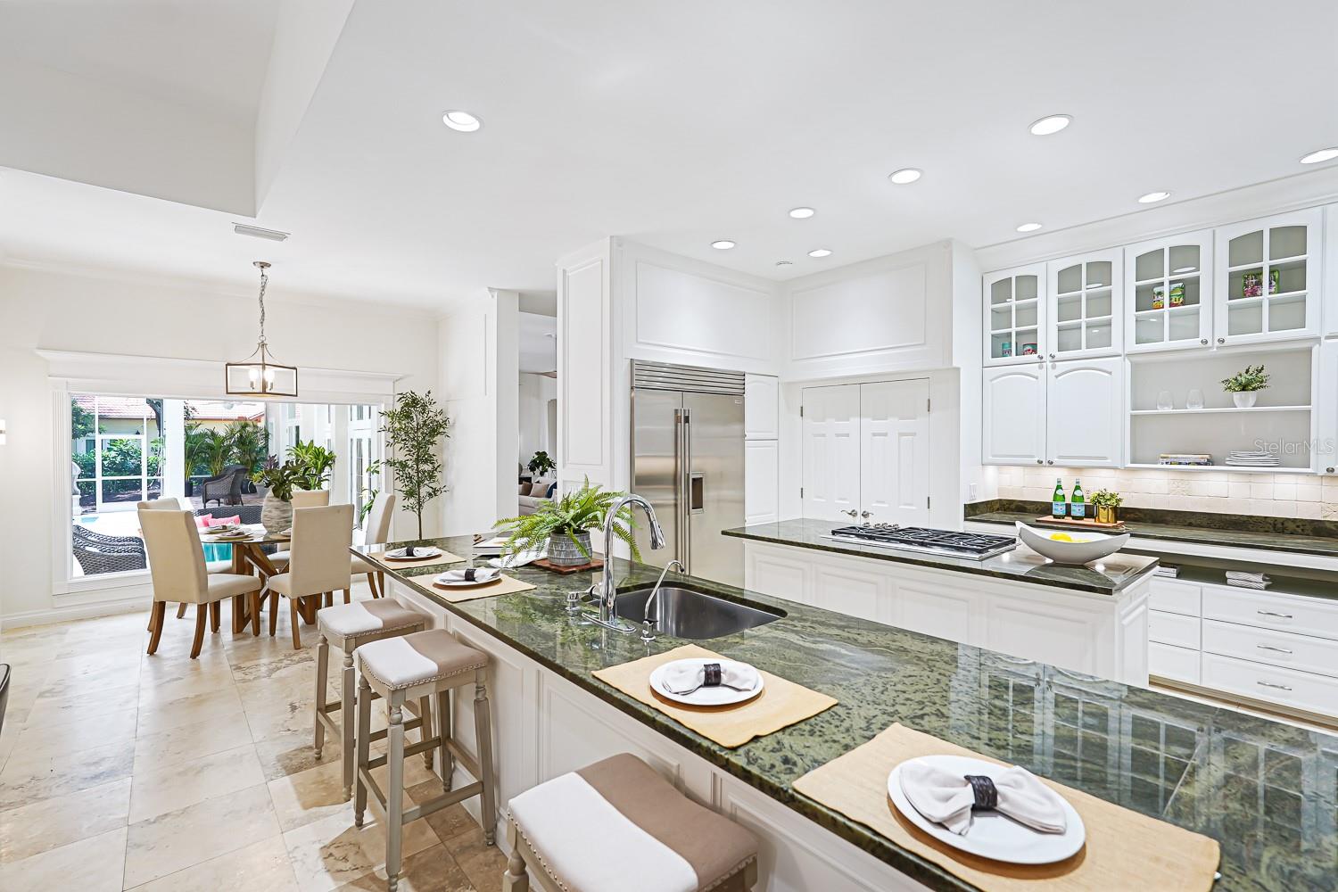 A4639504 Property Photo