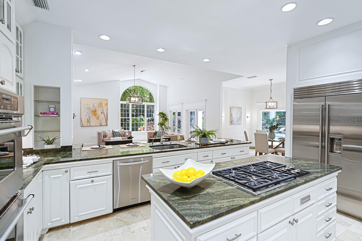 A4639504 Property Photo
