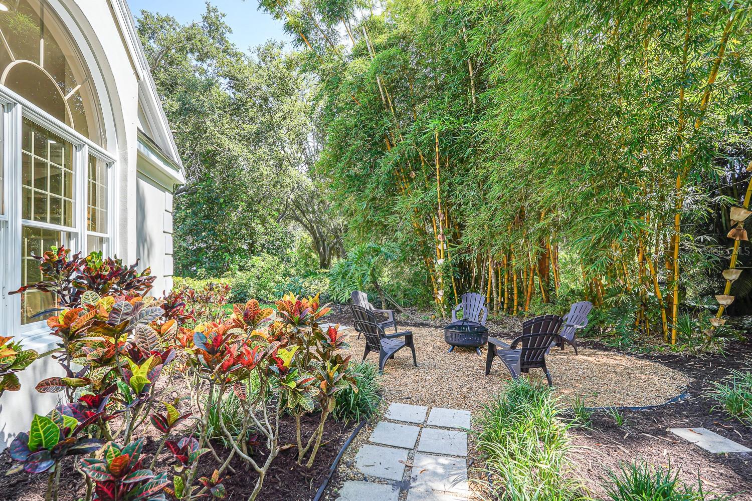 A4639504 Property Photo