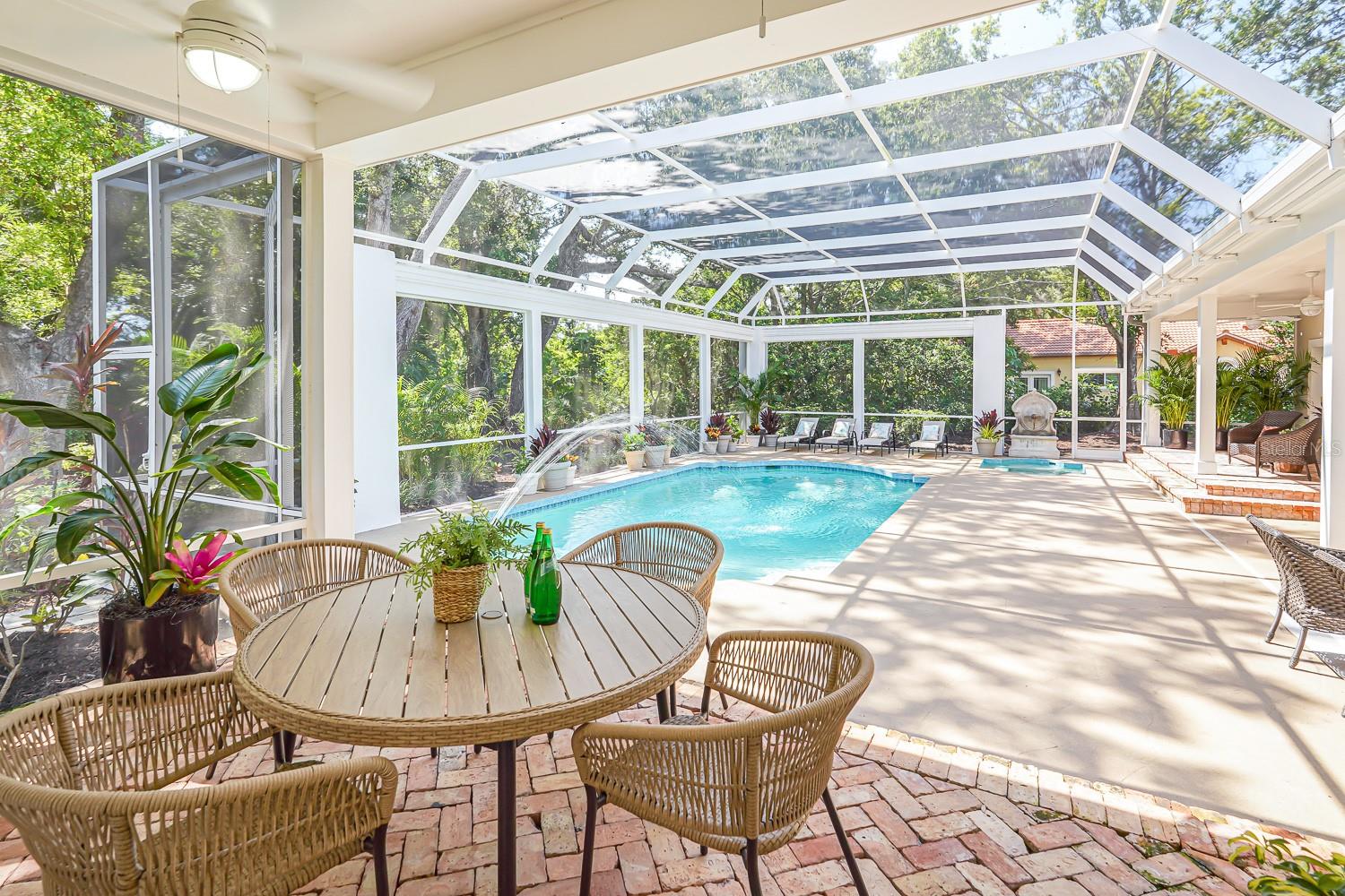 A4639504 Property Photo