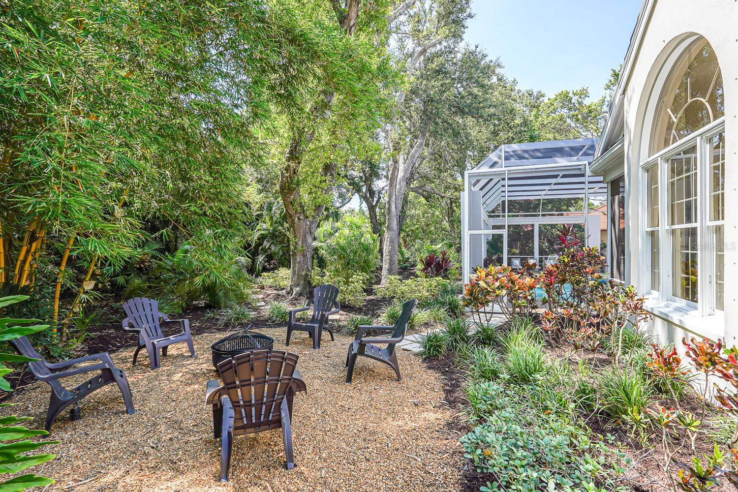 A4639504 Property Photo