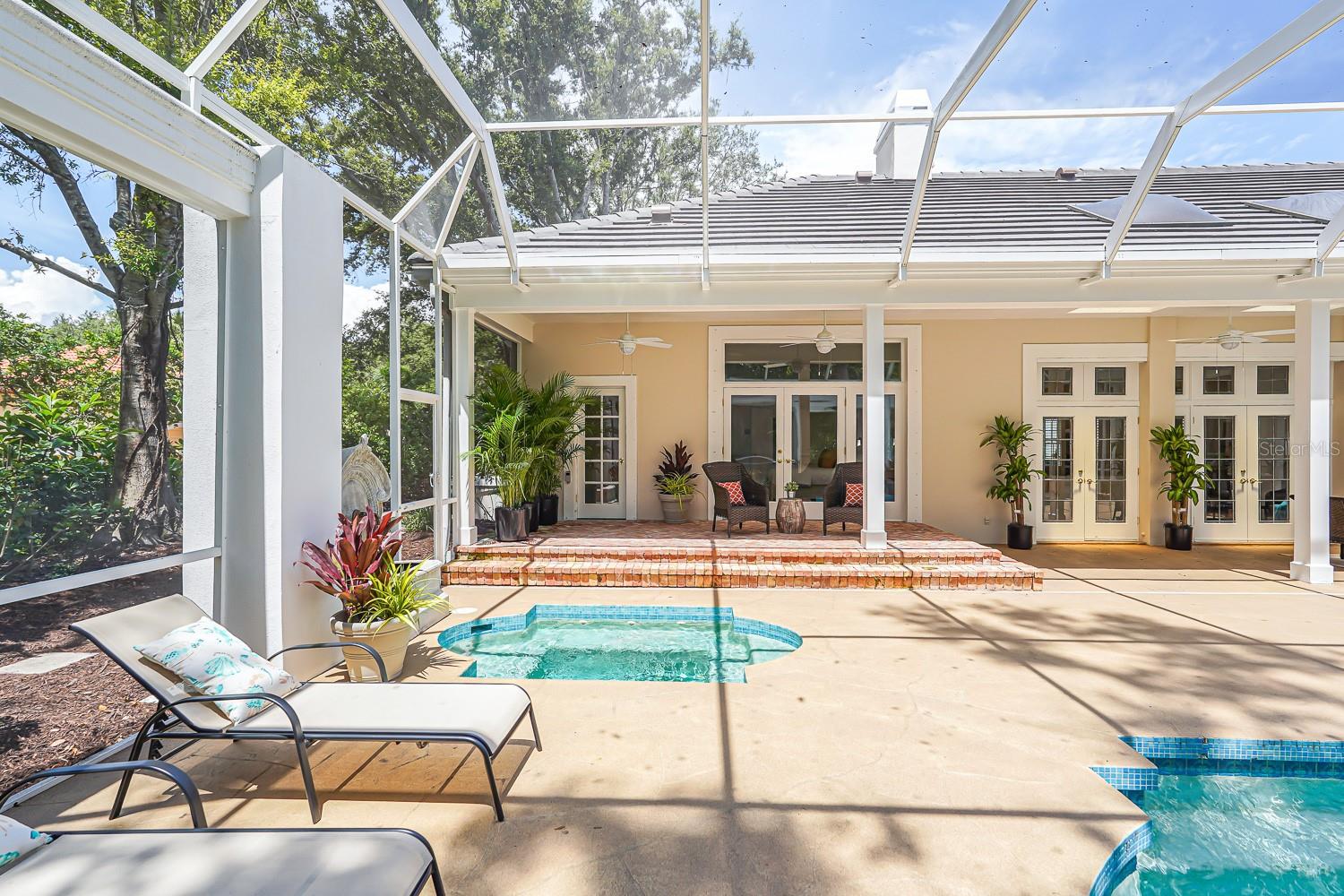A4639504 Property Photo