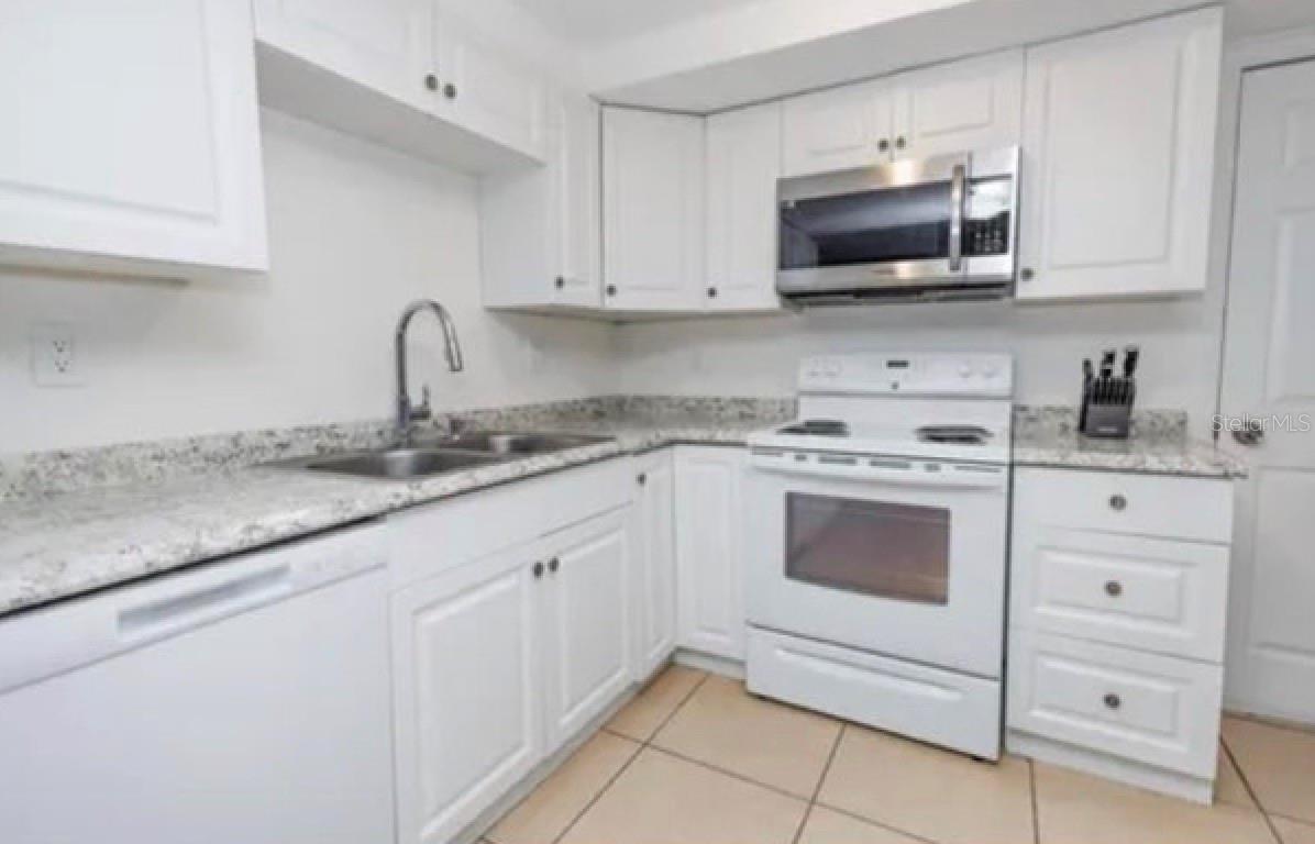 3818 MOOG RD, HOLIDAY, FL, 34691