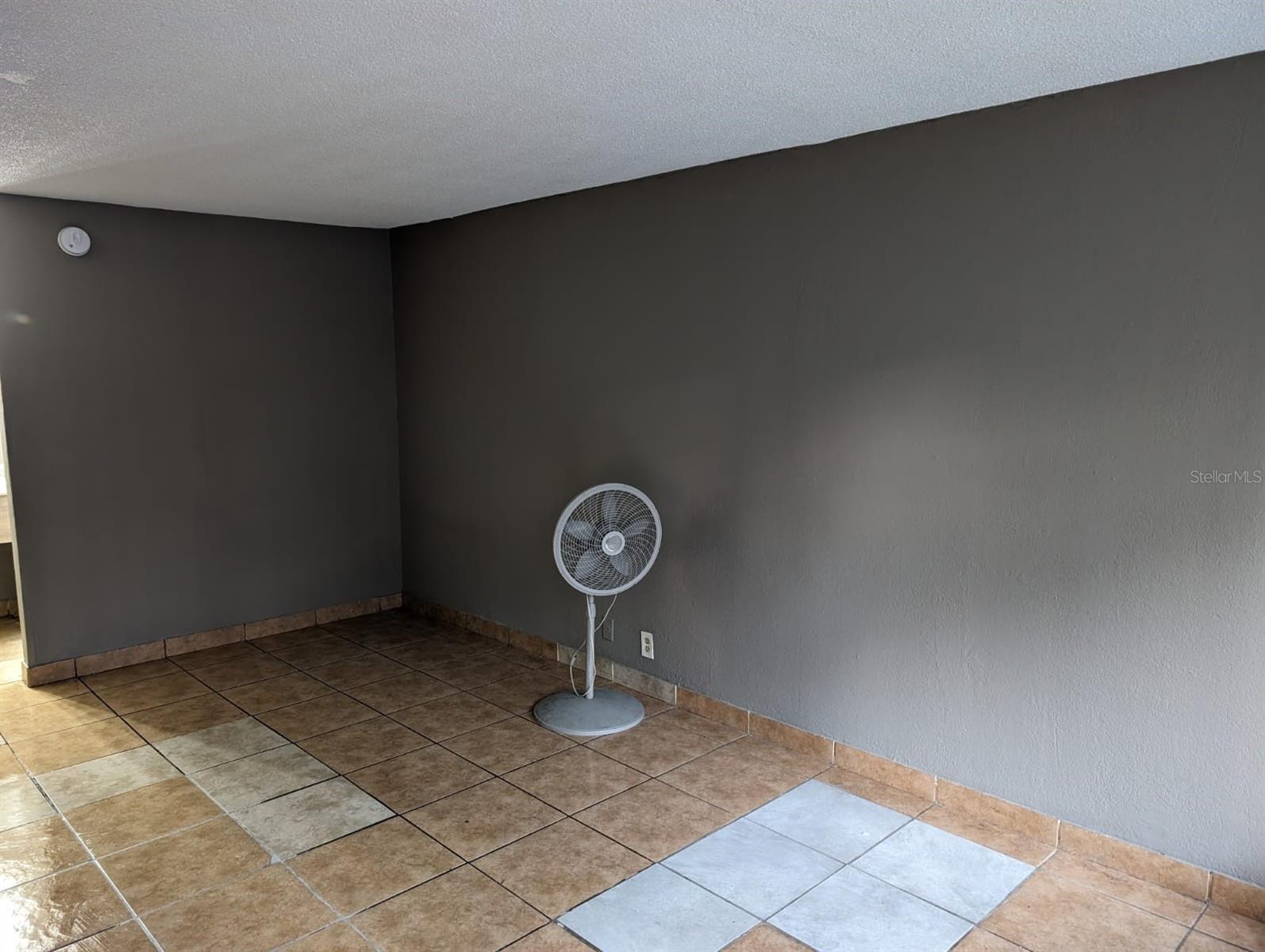 S5120210 Property Photo