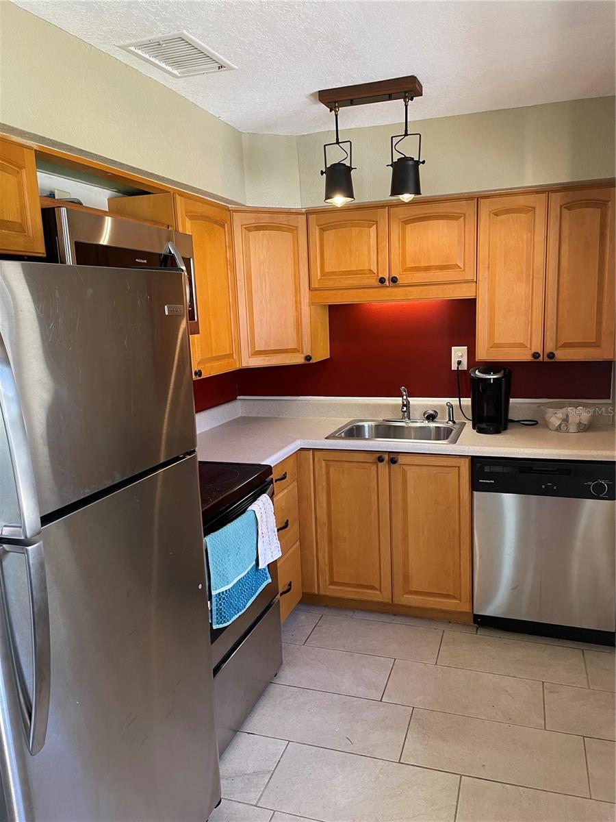 610 LANCASTER AVE, ORANGE CITY, FL, 32763