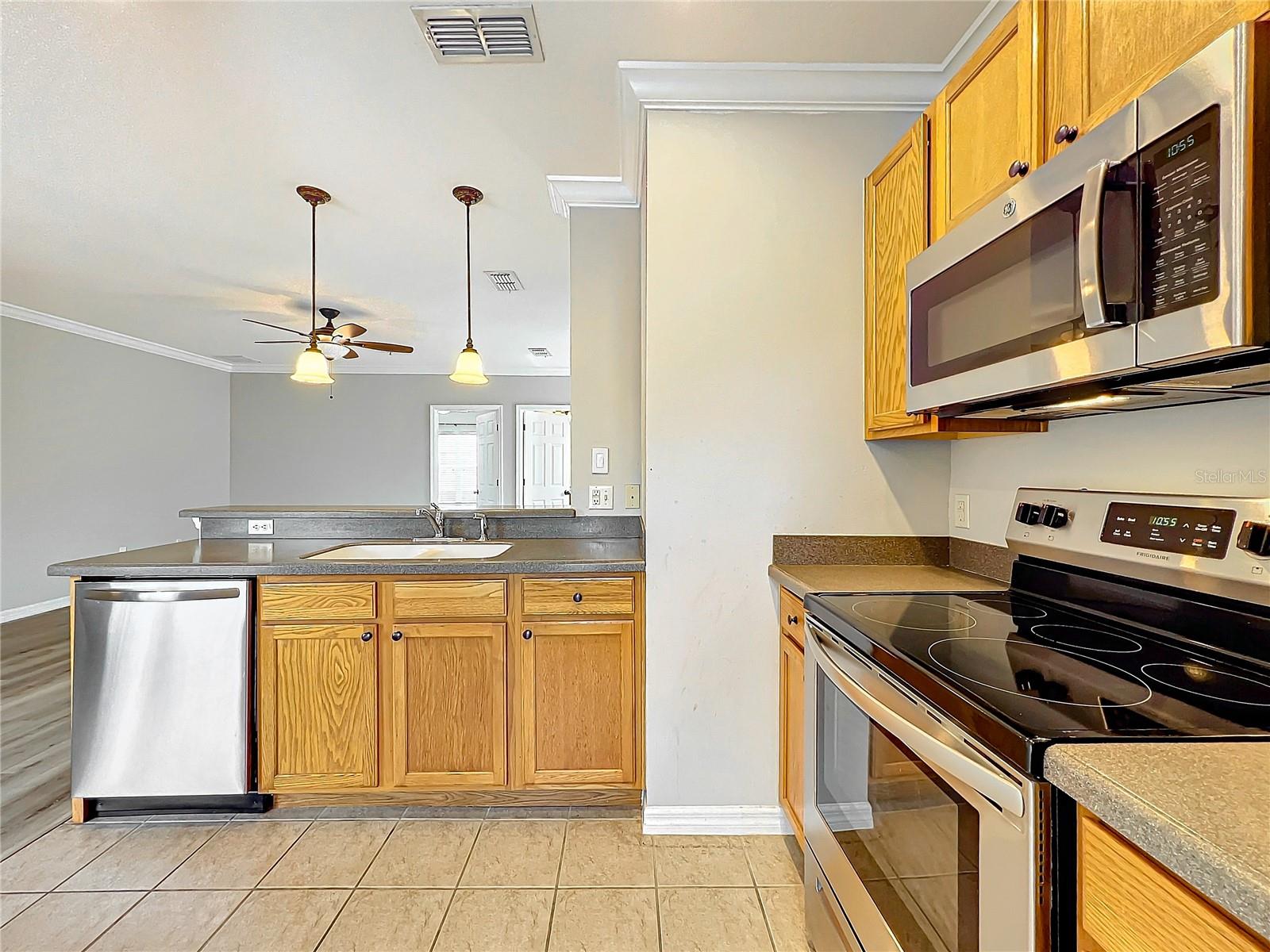411 OLD FARM LN, WINTER SPRINGS, FL, 32708