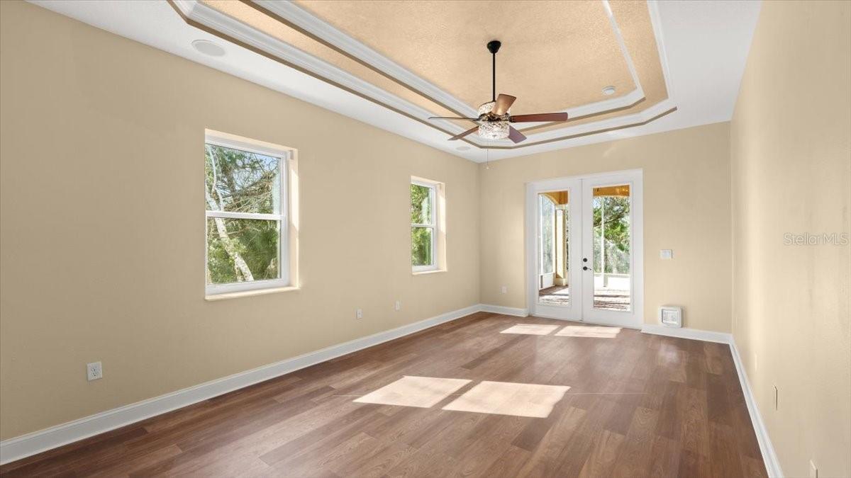 25 EMERALD LAKE CT, PALM COAST, FL, 32137
