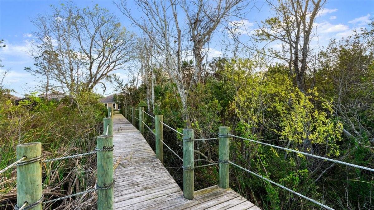 25 EMERALD LAKE CT, PALM COAST, FL, 32137