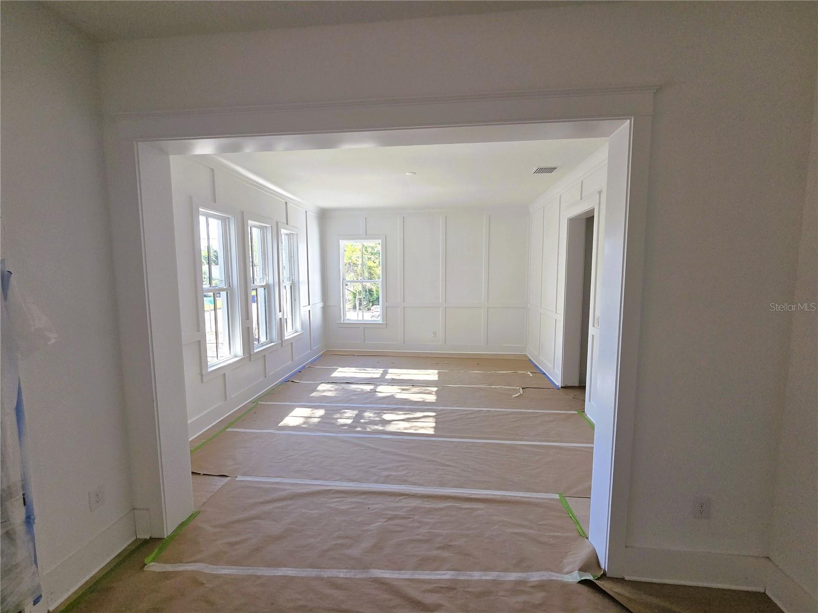 TB8347898 Property Photo