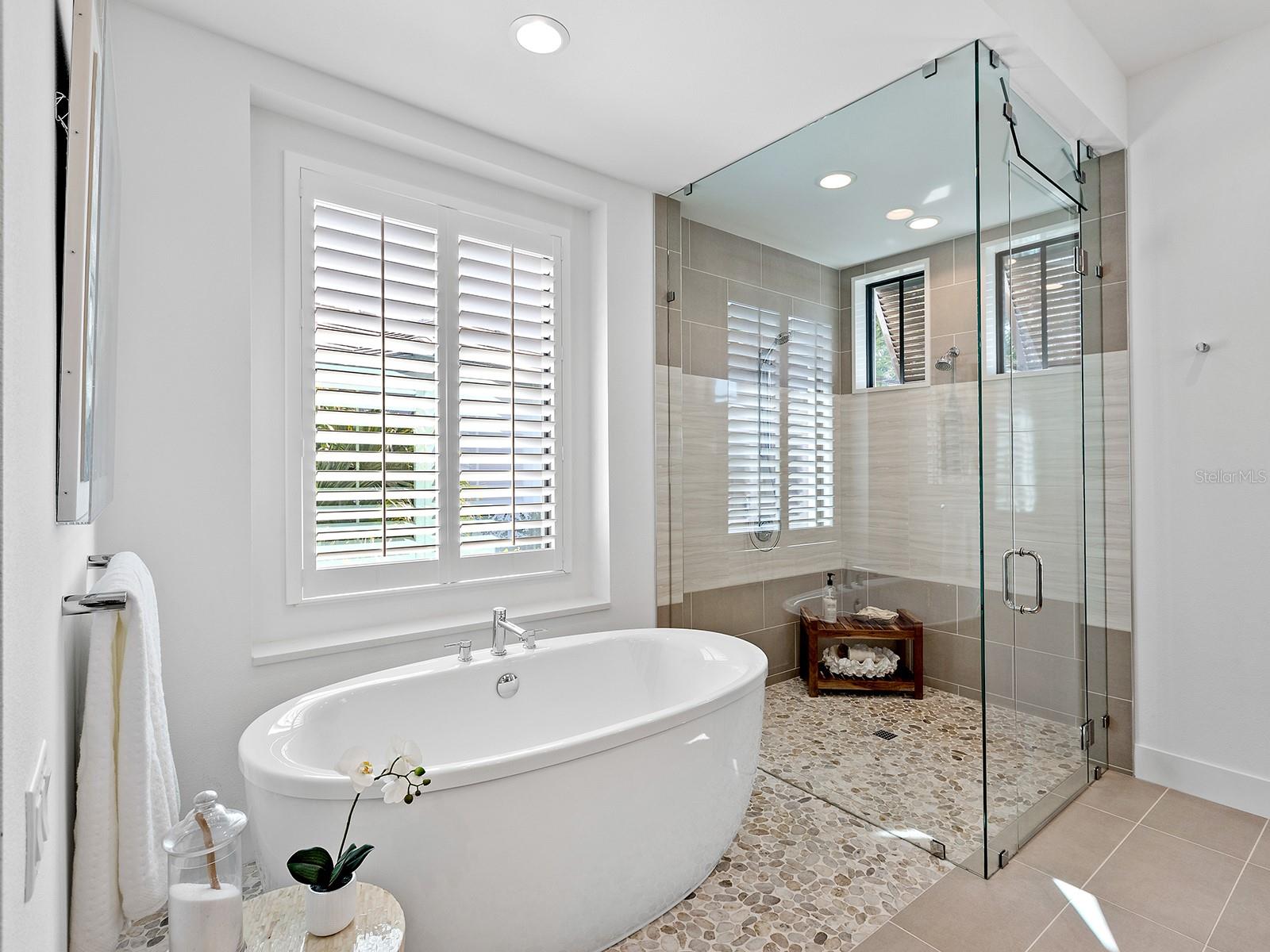 712 CROSSWIND AVE, SARASOTA, FL, 34240