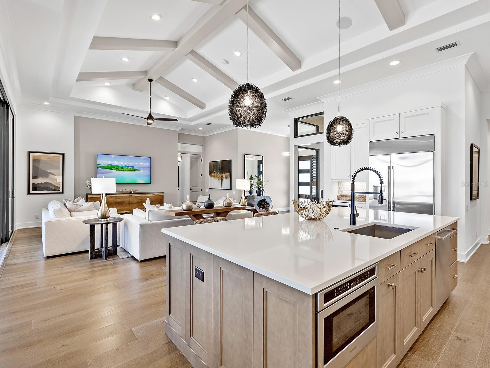 712 CROSSWIND AVE, SARASOTA, FL, 34240